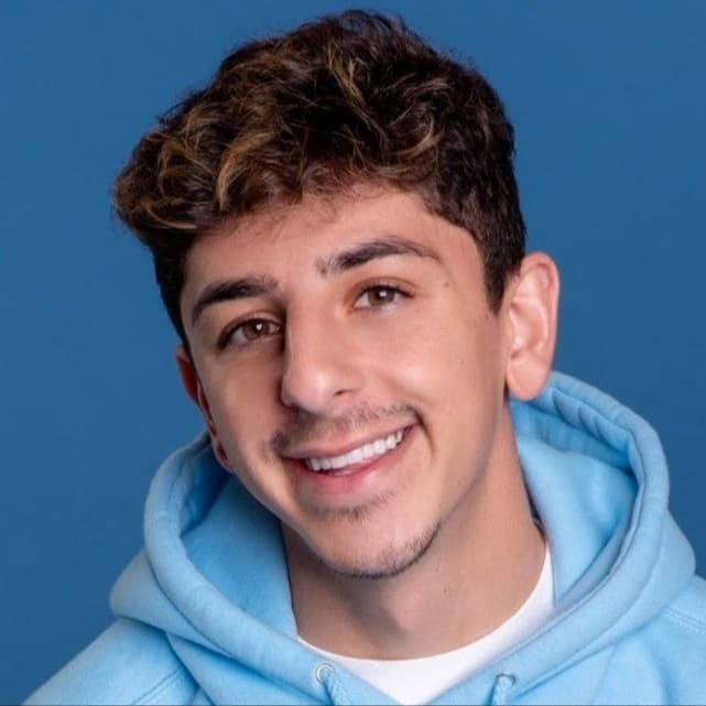 Brian Awadis - Content Creator